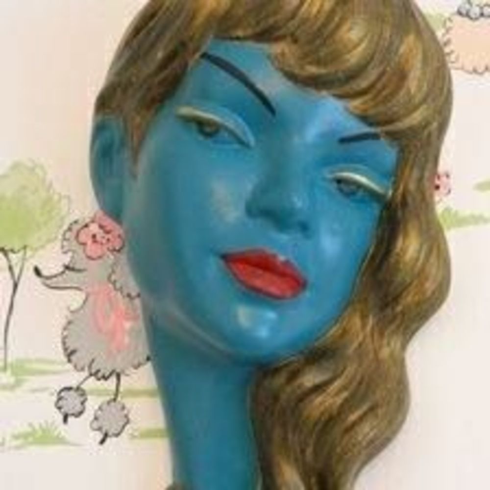 Meet your Posher, Lux